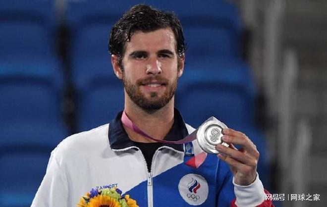 5助攻的平 5助攻的平